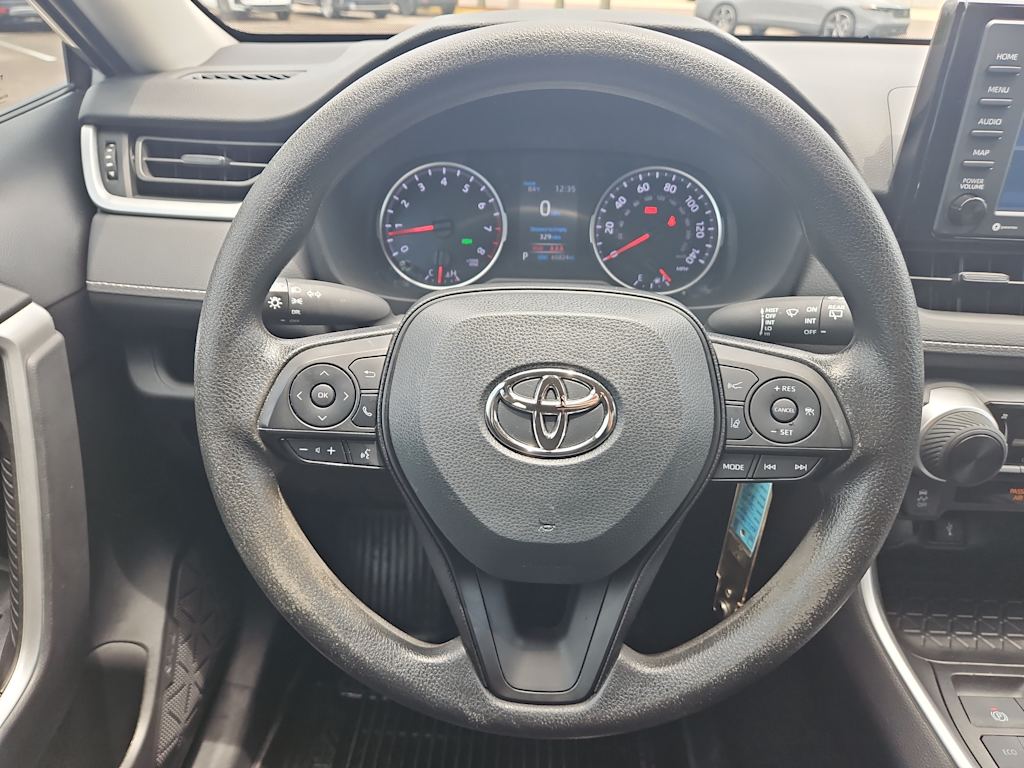 Thumbnail: 2022 Toyota RAV4 - 2