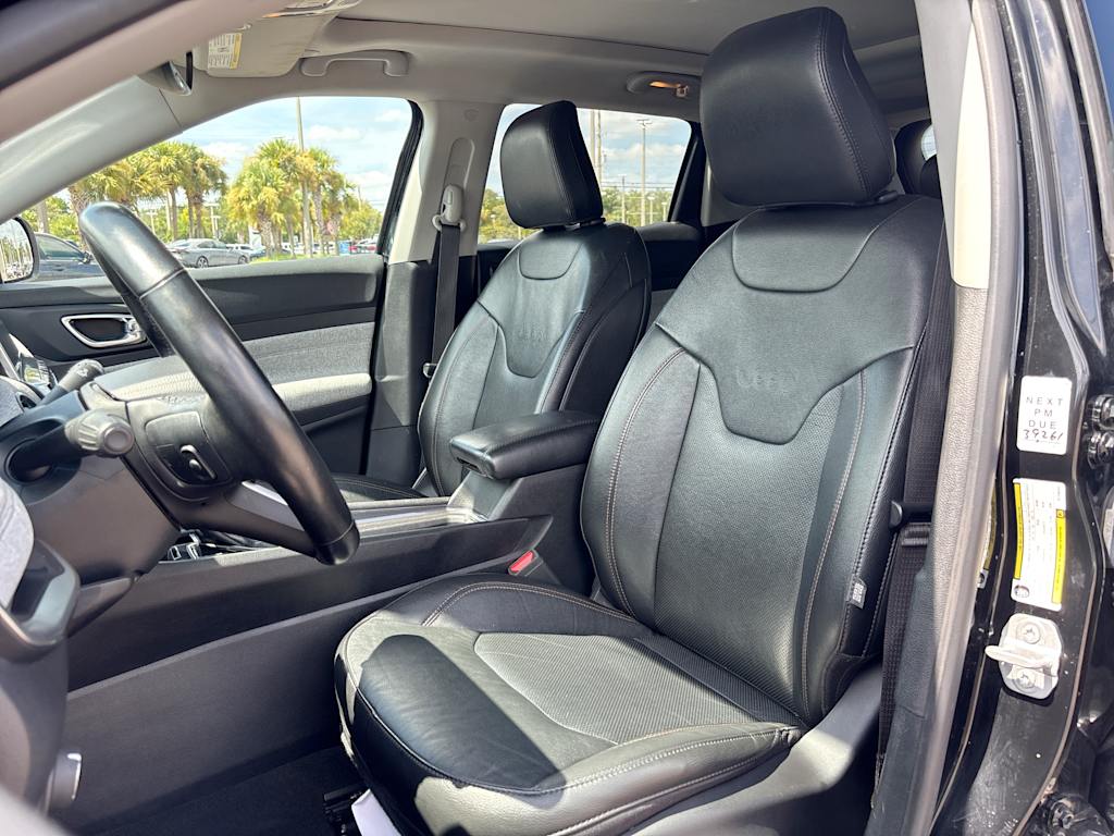 Thumbnail: 2022 Jeep Compass - 8