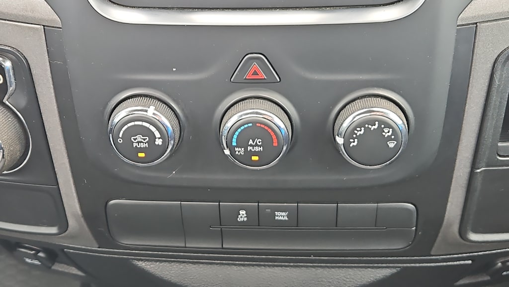 Thumbnail: 2018 RAM 1500 - 23