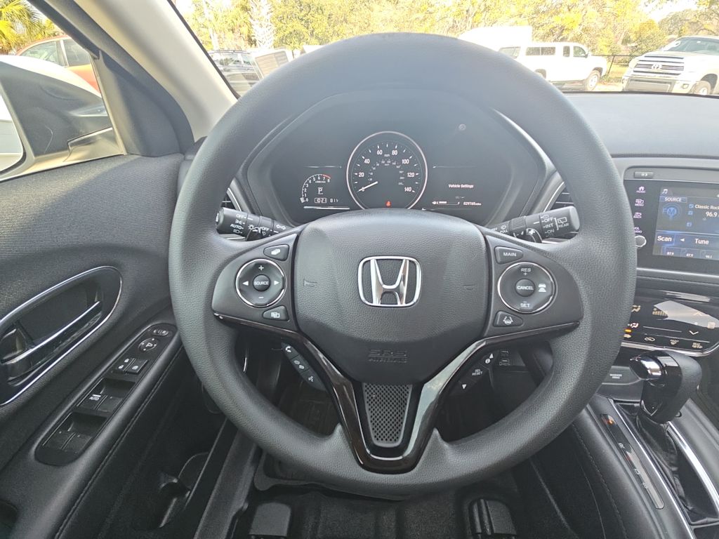 2022 Honda HR-V EX 2