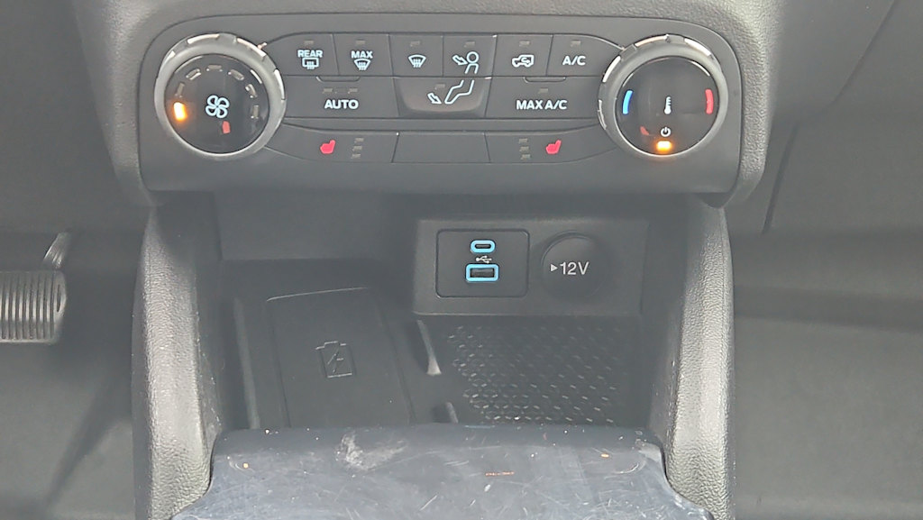 Thumbnail: 2022 Ford Bronco Sport - 24