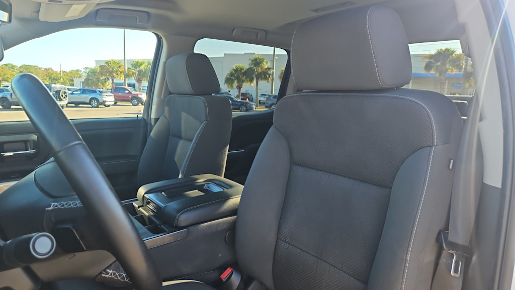 Thumbnail: 2018 Chevrolet Silverado 1500 - 8