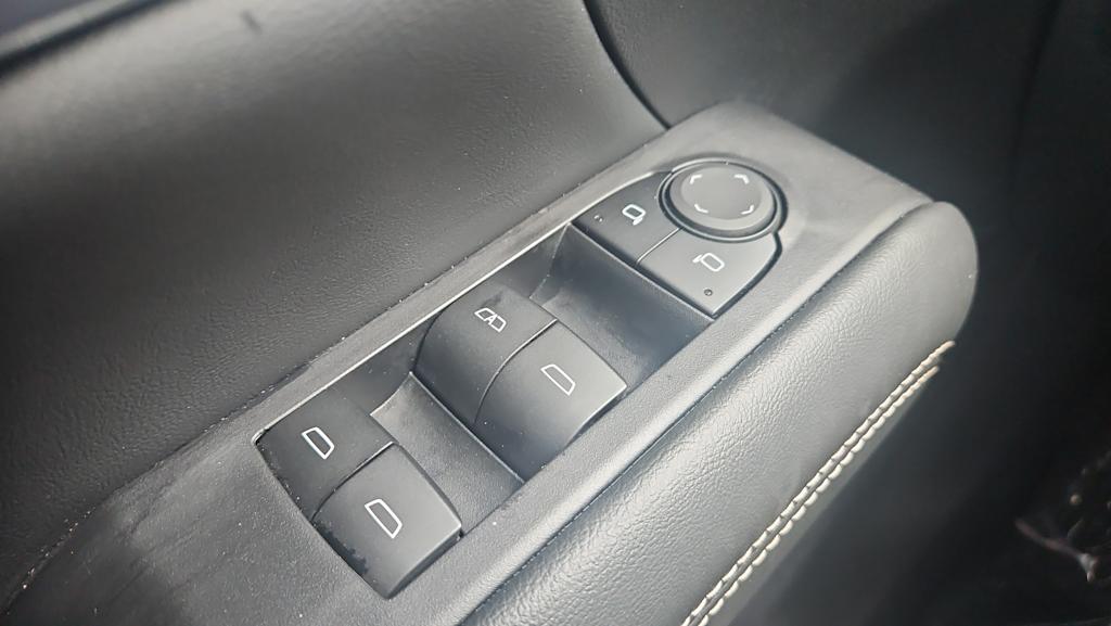 Thumbnail: 2025 GMC Terrain - 21