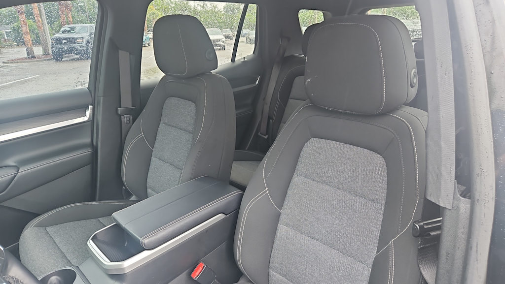 Thumbnail: 2025 GMC Terrain - 8