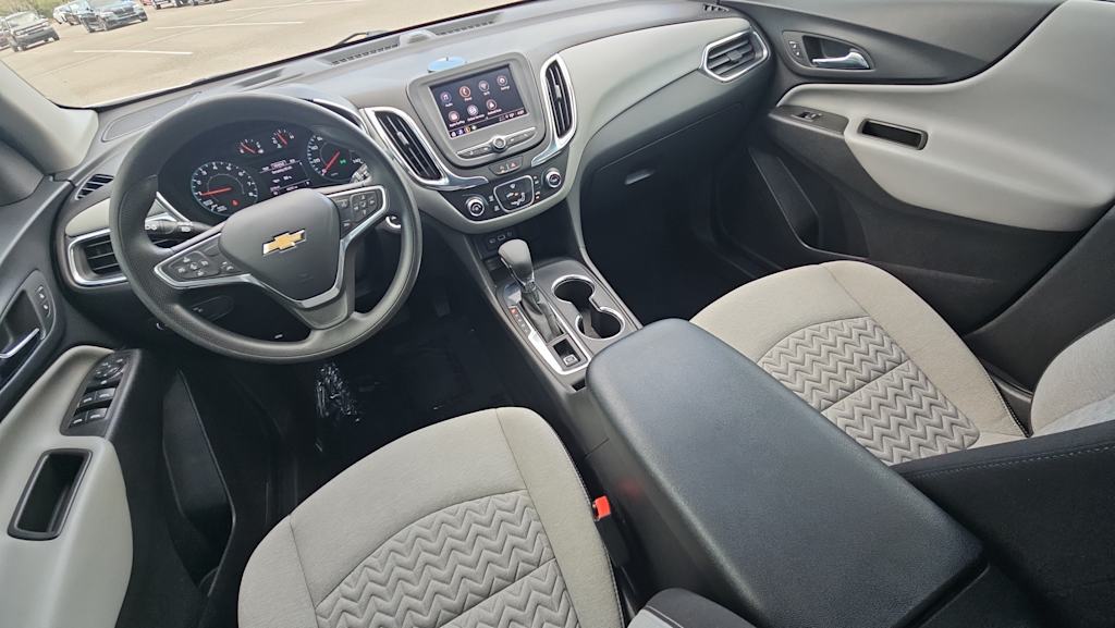 Thumbnail: 2023 Chevrolet Equinox - 8