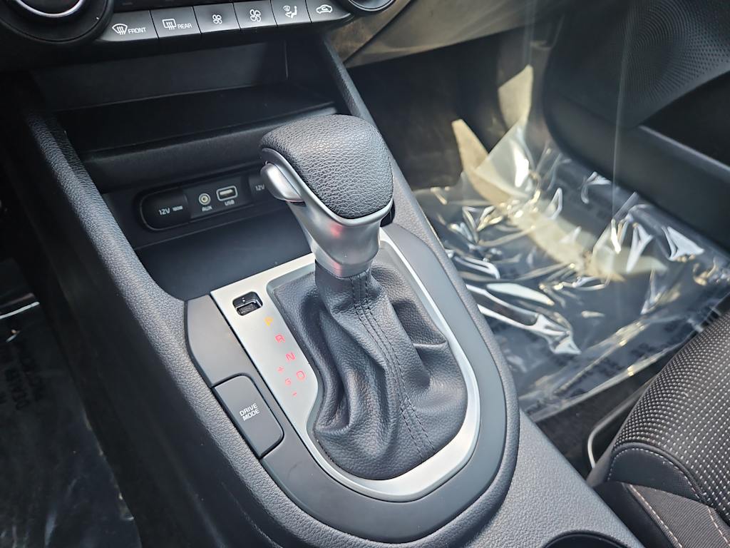 Thumbnail: 2019 Kia Forte - 10