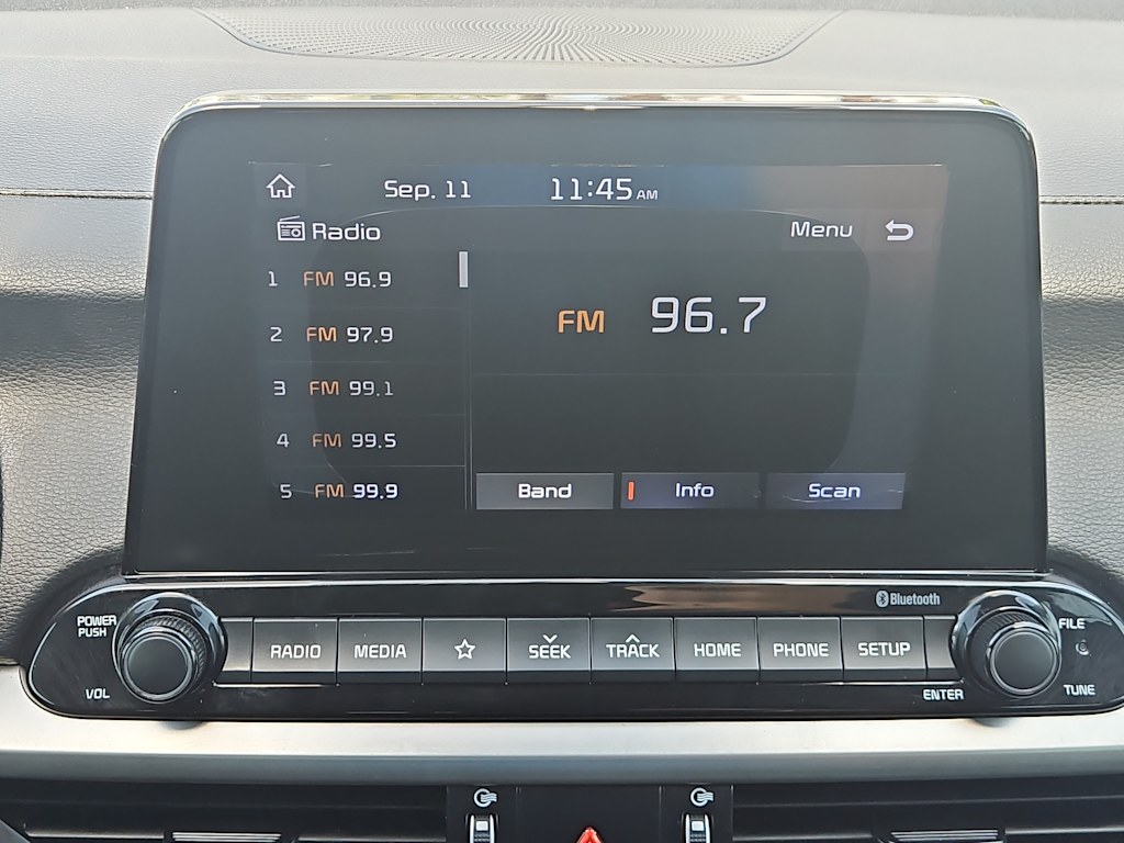 Thumbnail: 2019 Kia Forte - 9