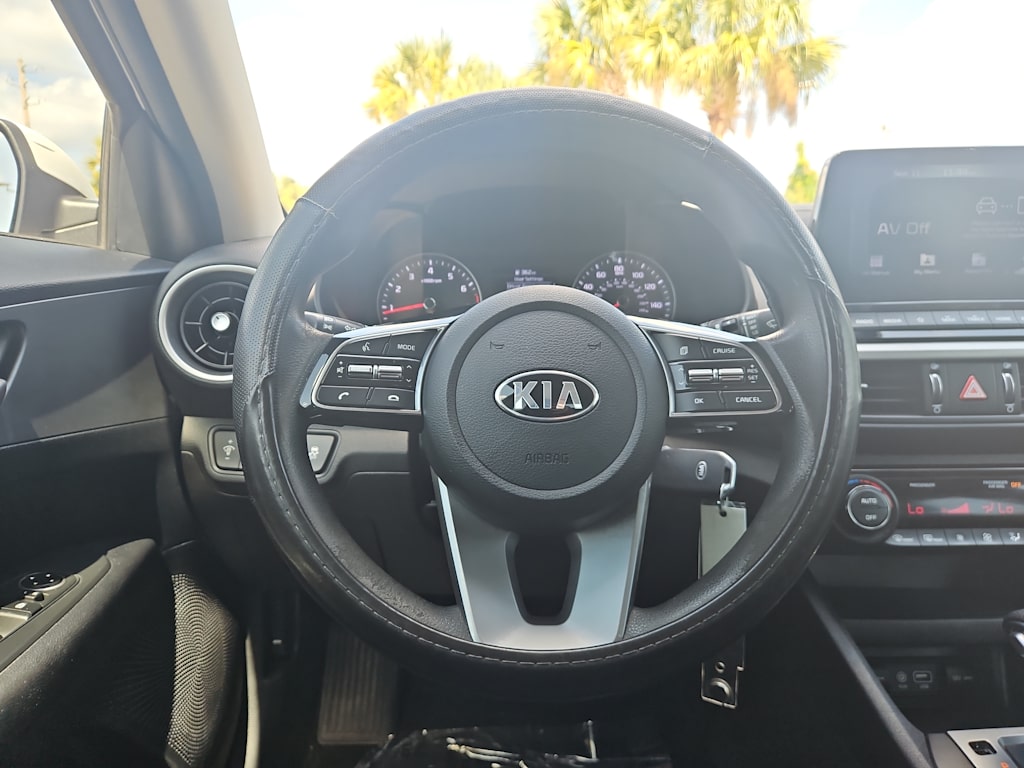 Thumbnail: 2019 Kia Forte - 2