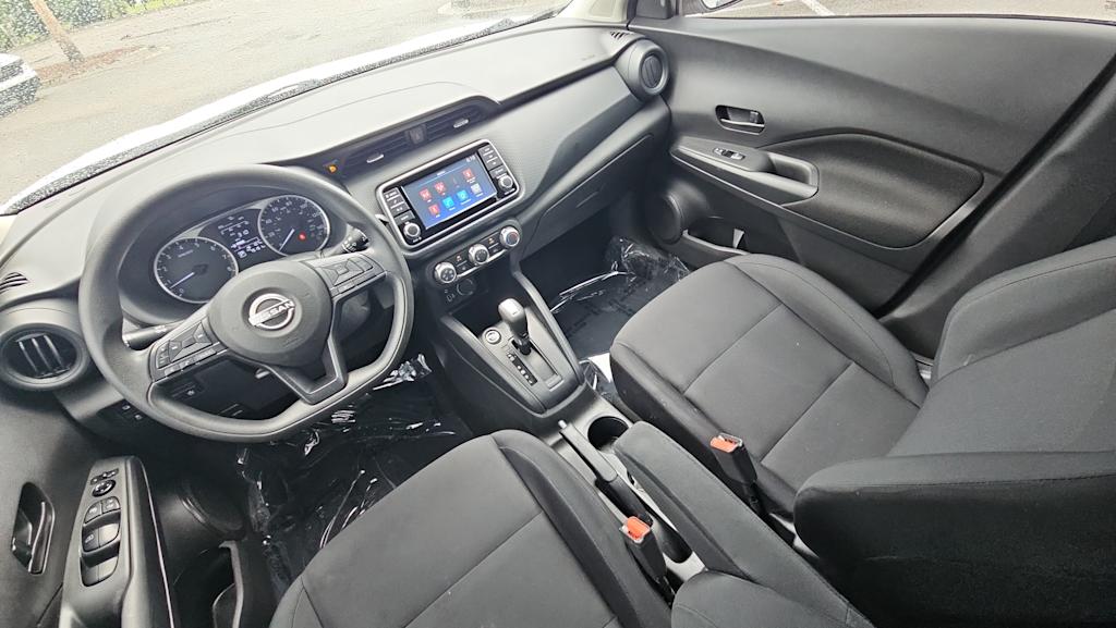 Thumbnail: 2023 Nissan Kicks - 9