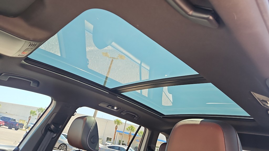 Thumbnail: 2022 Volkswagen Tiguan - 23