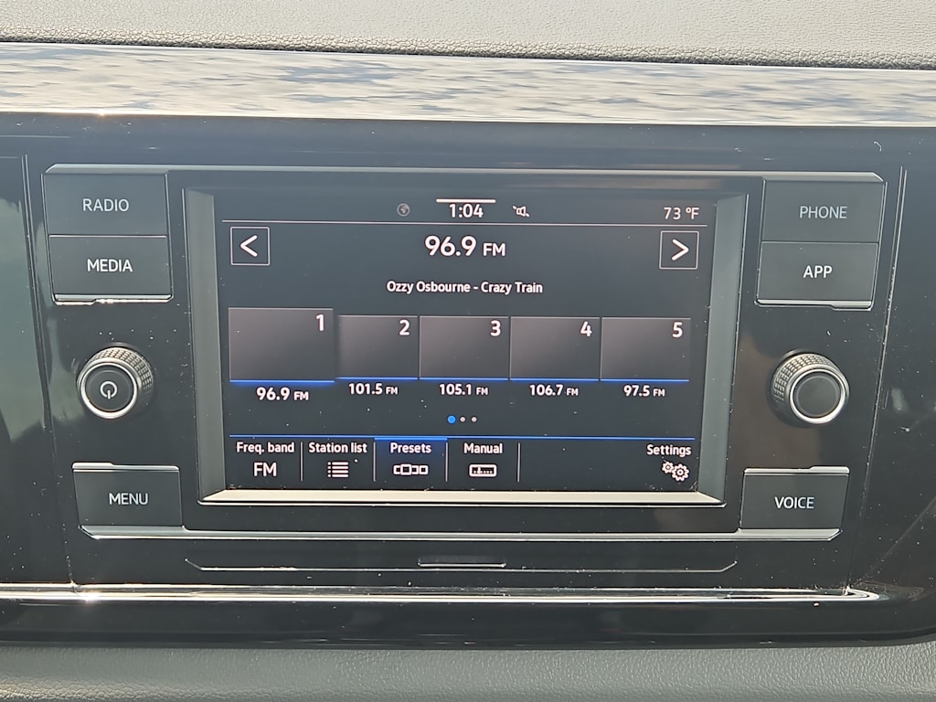2024 Volkswagen Taos S 12