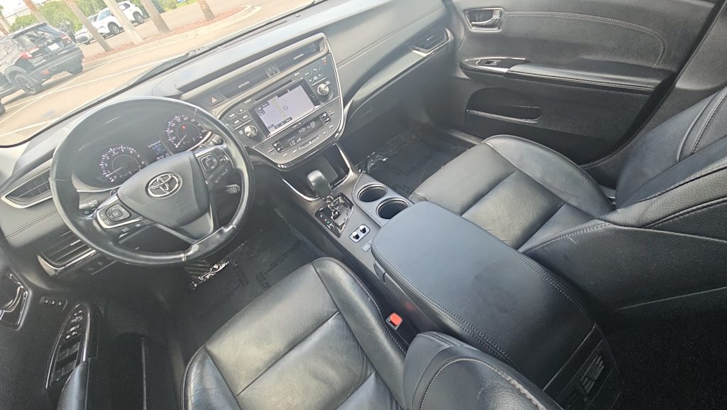 Thumbnail: 2017 Toyota Avalon - 9