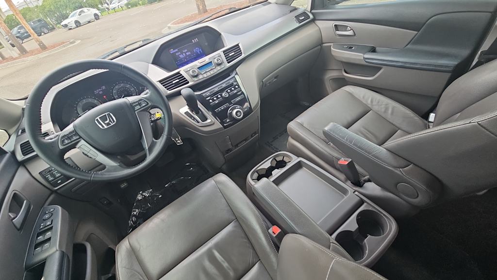Thumbnail: 2013 Honda Odyssey - 9