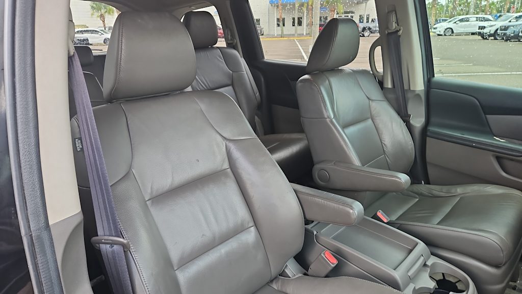 Thumbnail: 2013 Honda Odyssey - 11
