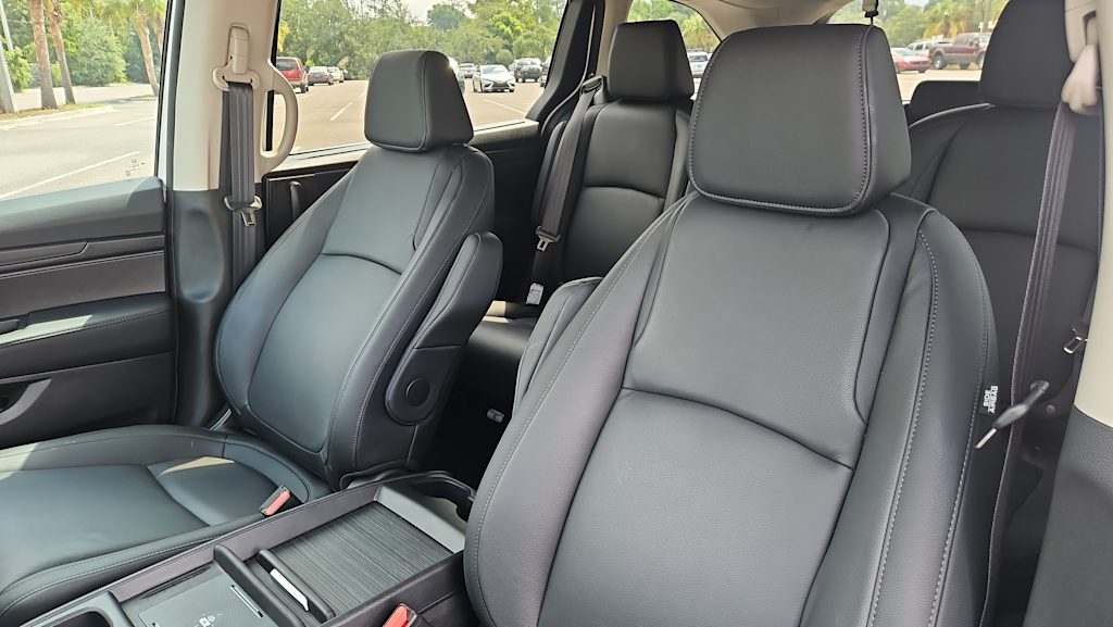 Thumbnail: 2026 Honda Odyssey - 9