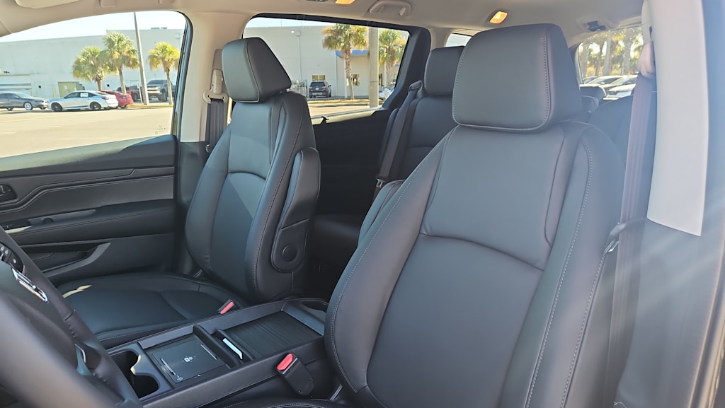 Thumbnail: 2026 Honda Odyssey - 8