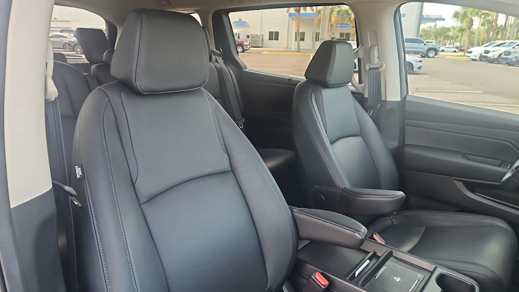 Thumbnail: 2025 Honda Odyssey - 27