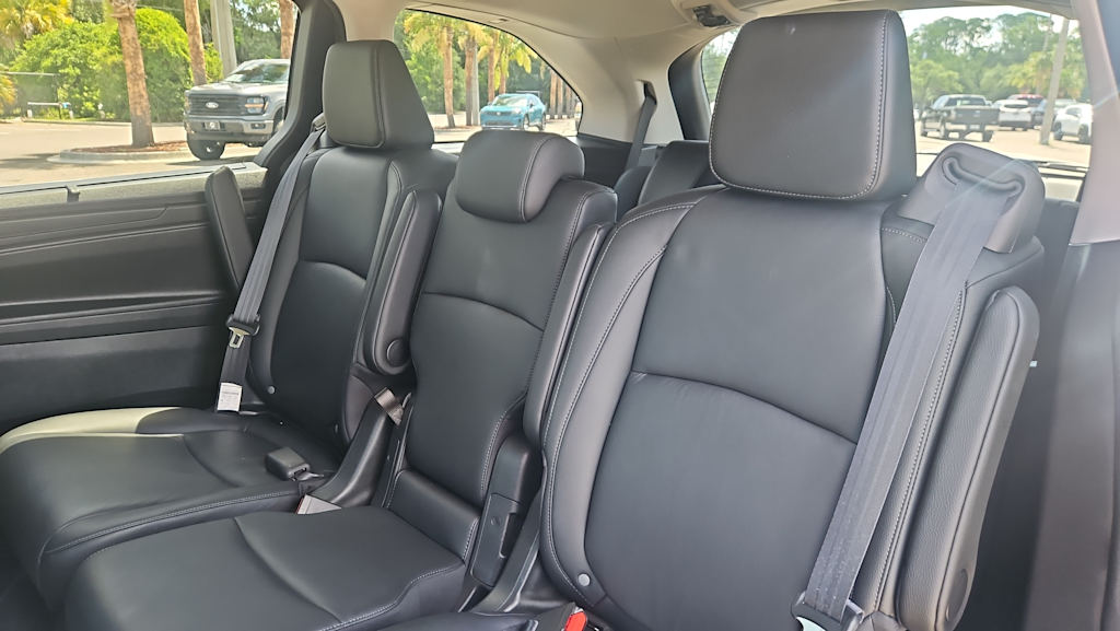 Thumbnail: 2025 Honda Odyssey - 10