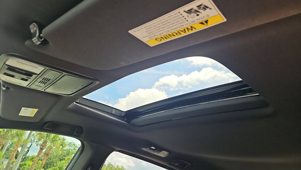 Thumbnail: 2023 Honda Odyssey - 22