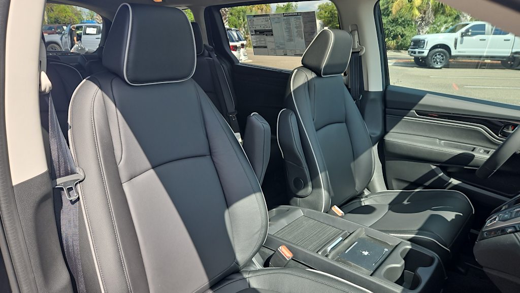 Thumbnail: 2026 Honda Odyssey - 11