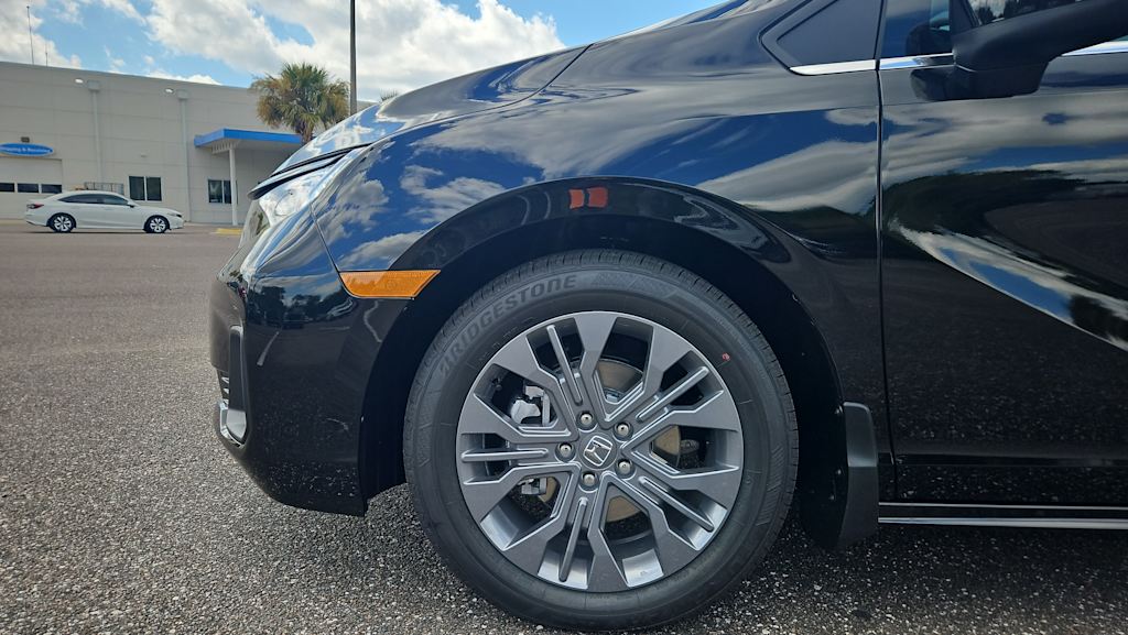 Thumbnail: 2026 Honda Odyssey - 7