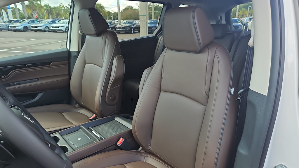 Thumbnail: 2026 Honda Odyssey - 8
