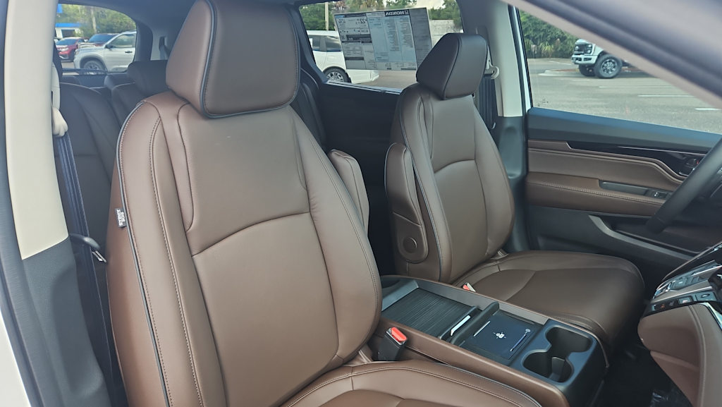 Thumbnail: 2026 Honda Odyssey - 9