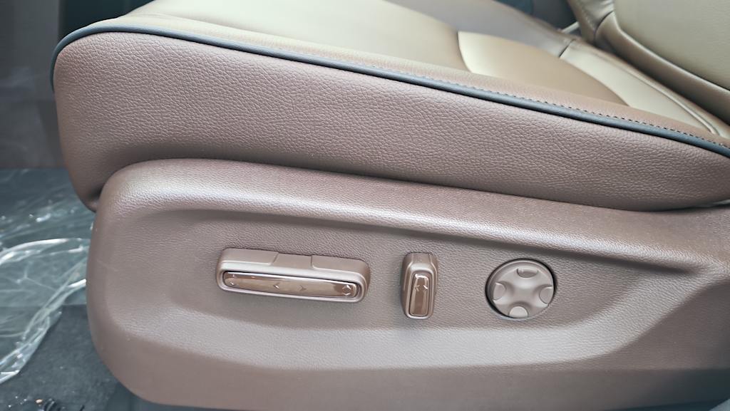 Thumbnail: 2026 Honda Odyssey - 19