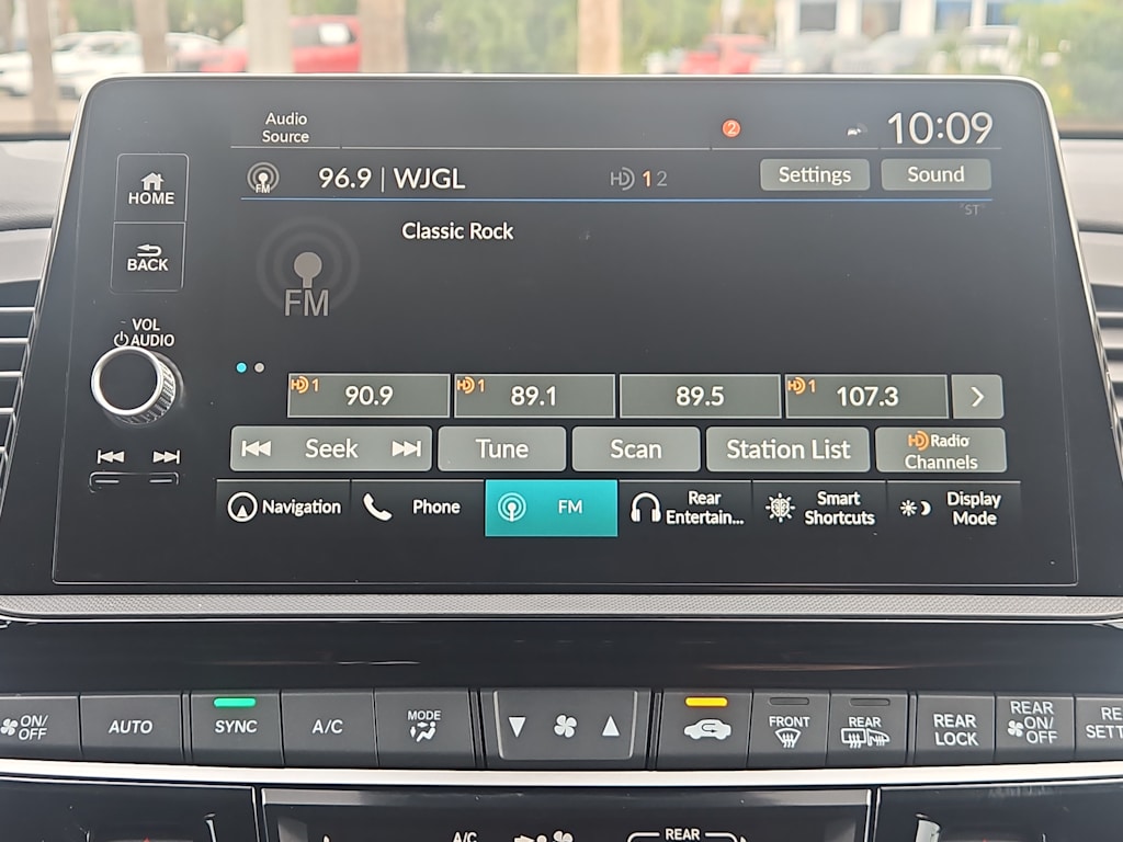 Thumbnail: 2026 Honda Odyssey - 10