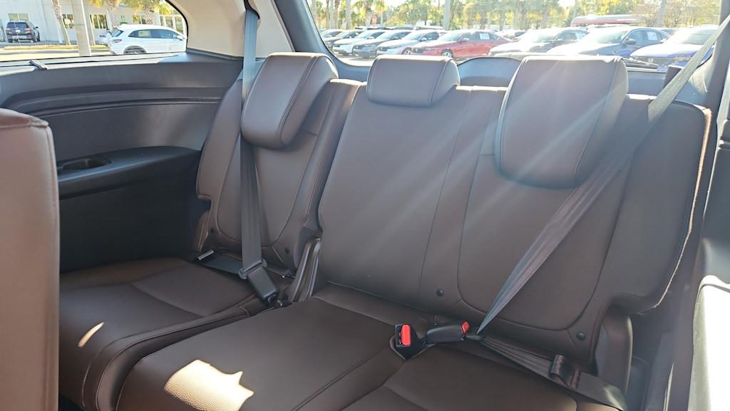 Thumbnail: 2026 Honda Odyssey - 26