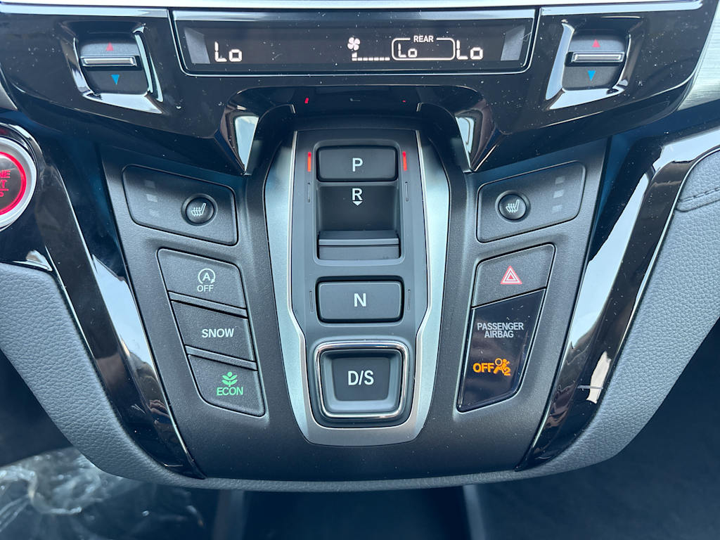 Thumbnail: 2026 Honda Odyssey - 24