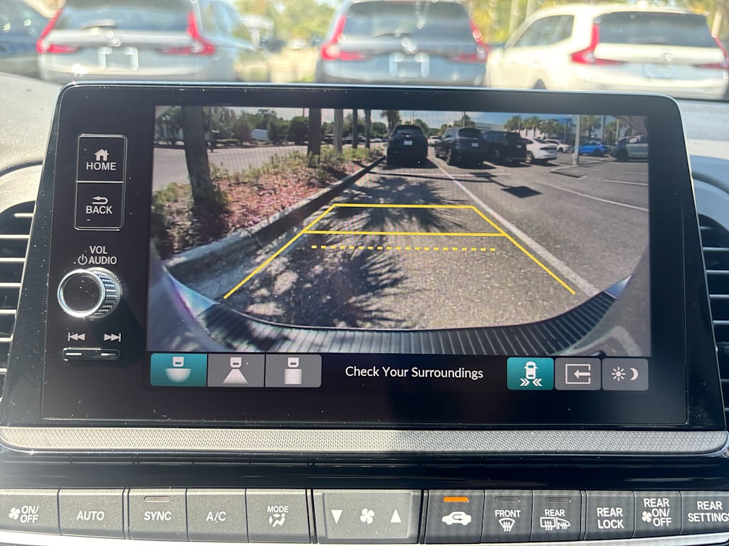 Thumbnail: 2026 Honda Odyssey - 25