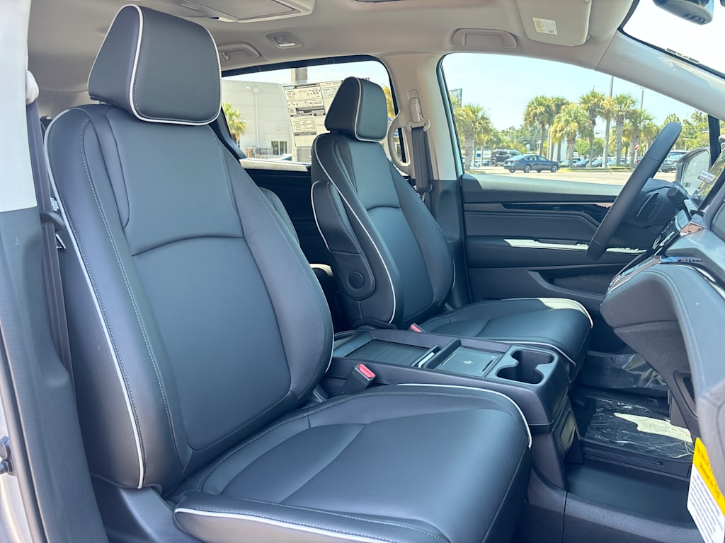 Thumbnail: 2026 Honda Odyssey - 11