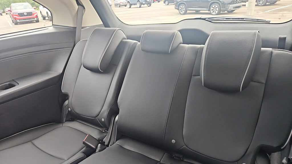 Thumbnail: 2026 Honda Odyssey - 27