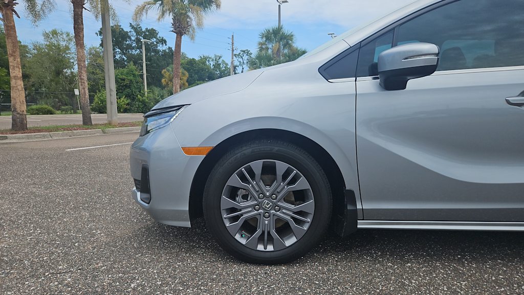 Thumbnail: 2026 Honda Odyssey - 7