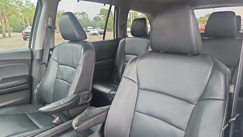 Thumbnail: 2021 Honda Pilot - 8