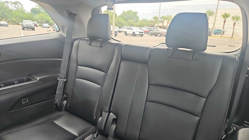 Thumbnail: 2019 Honda Pilot - 27
