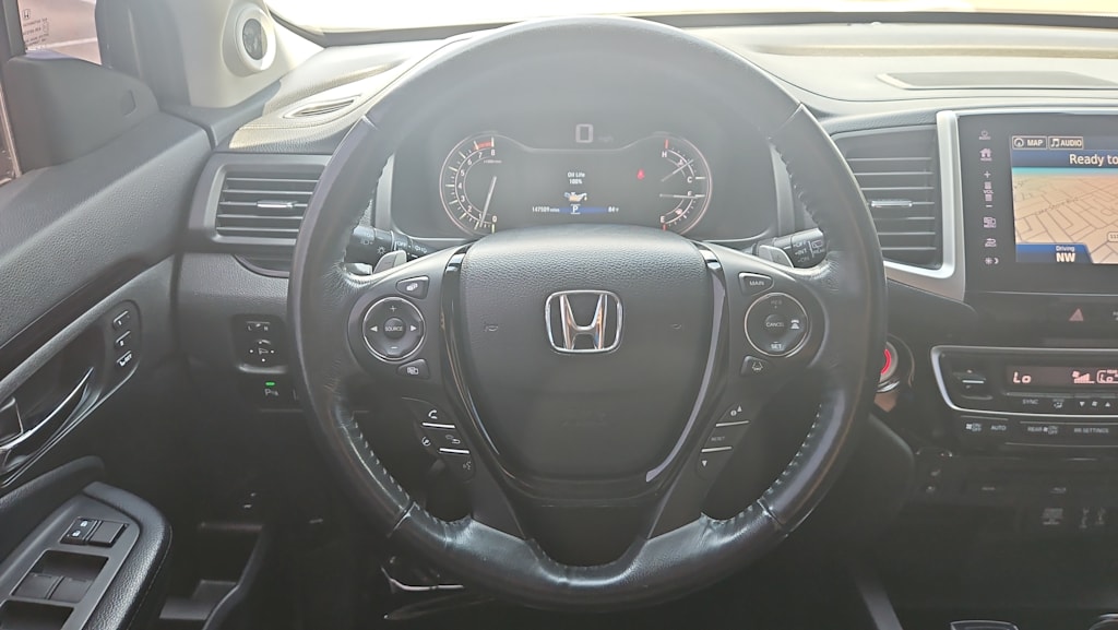 Thumbnail: 2017 Honda Pilot - 2