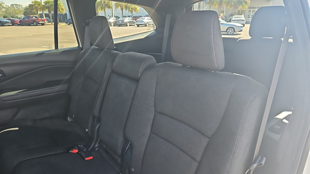 Thumbnail: 2022 Honda Pilot - 26