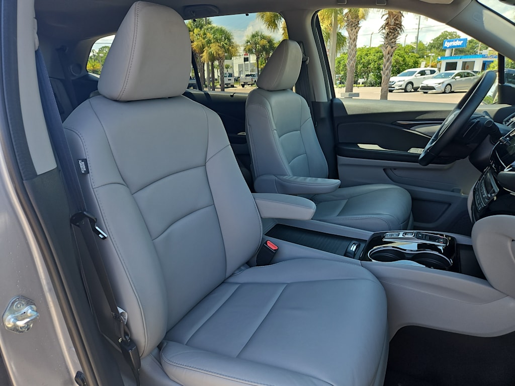 Thumbnail: 2022 Honda Pilot - 9