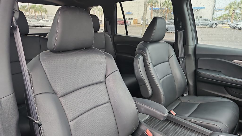 Thumbnail: 2023 Honda Passport - 10