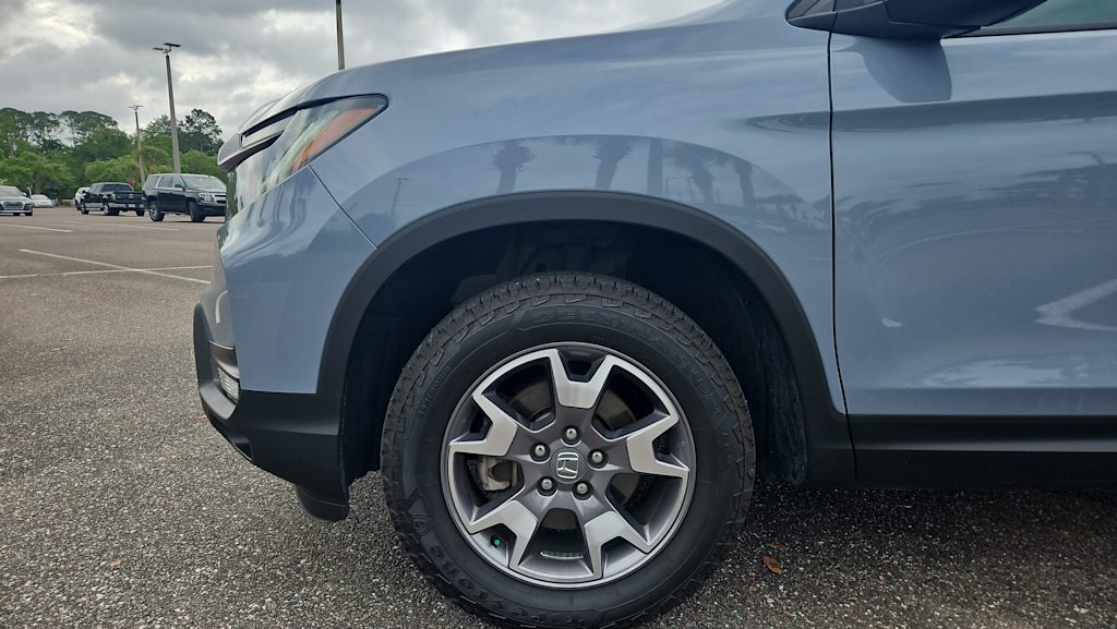 Thumbnail: 2022 Honda Passport - 5
