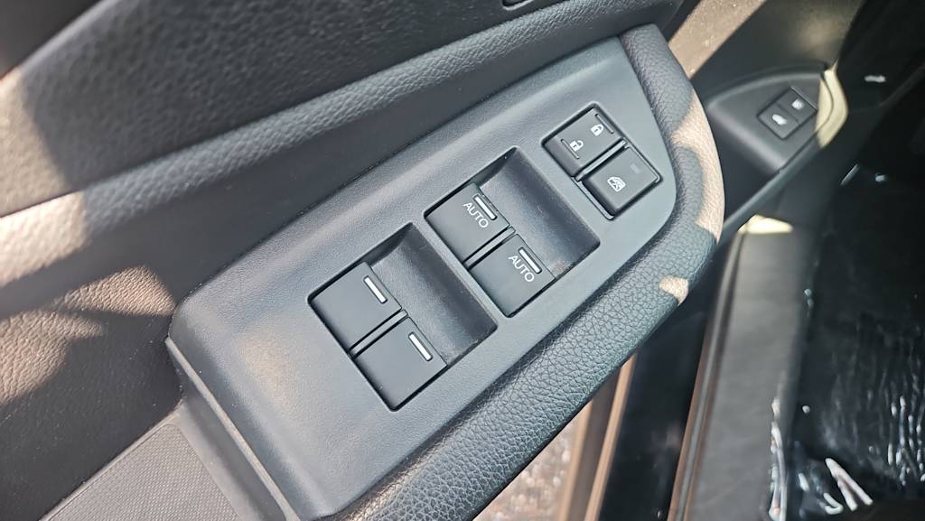 Thumbnail: 2023 Honda Passport - 22