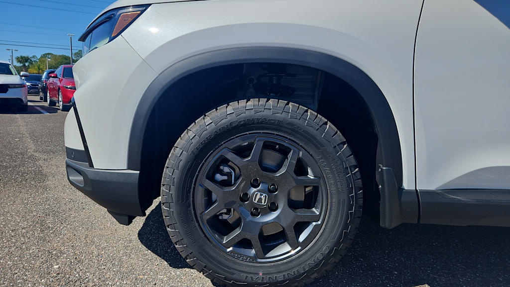 Thumbnail: 2025 Honda Pilot - 6