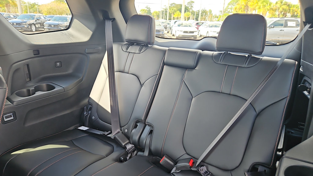 Thumbnail: 2025 Honda Pilot - 26