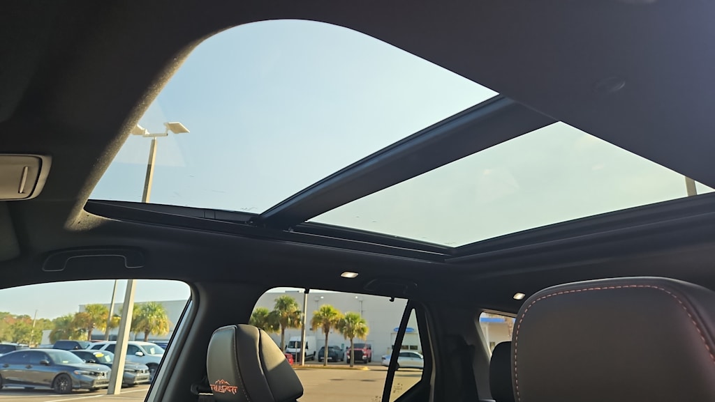 Thumbnail: 2025 Honda Pilot - 21