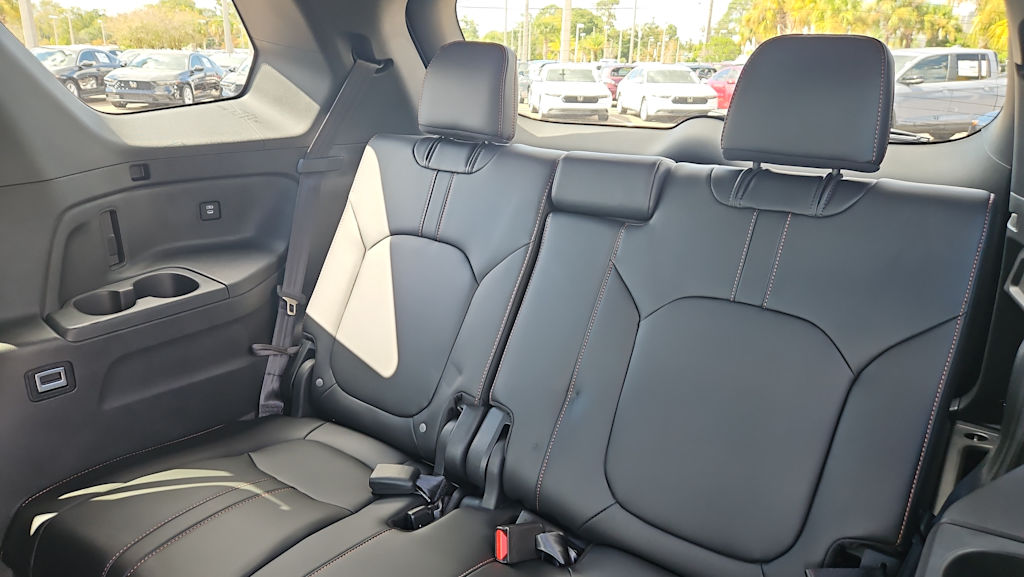 Thumbnail: 2025 Honda Pilot - 26