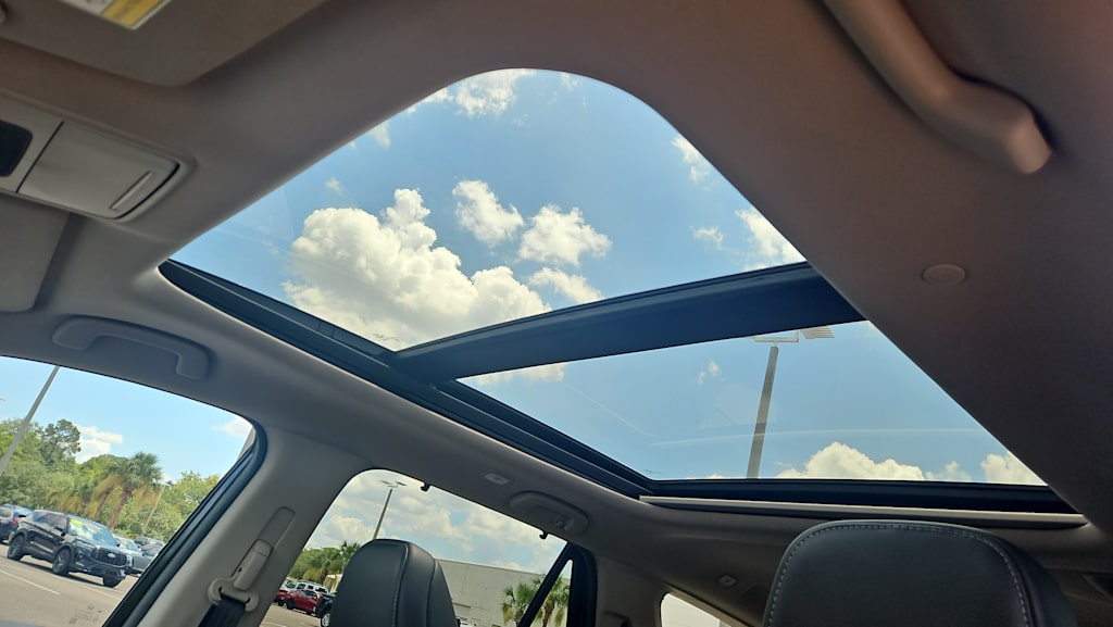 Thumbnail: 2024 Honda Pilot - 22