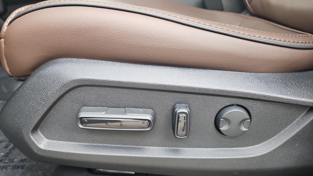 Thumbnail: 2025 Honda Pilot - 20