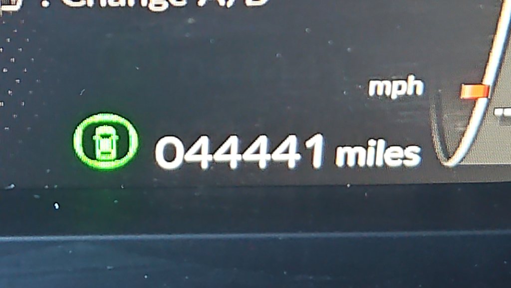 Thumbnail: 2023 Honda Pilot - 14